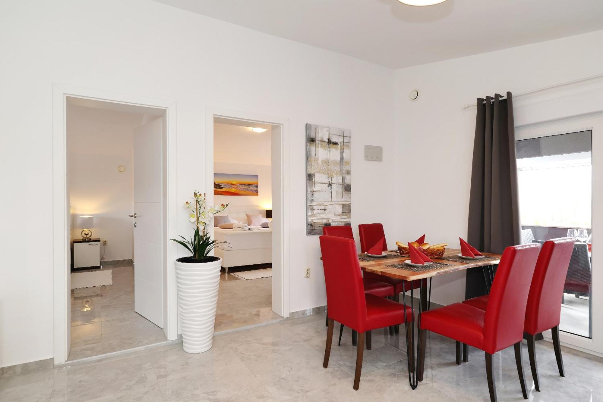 Apartments Rosini, 300M From The Beach With Shared Tavern And Bikes, Nin Exterior photo